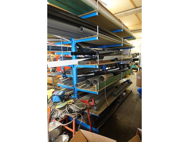 Metalen armstelling - afbeelding 2 van  3
