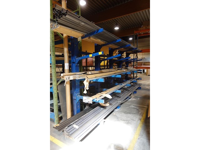Metalen armstelling - afbeelding 1 van  4