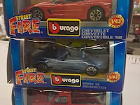 Metalen auto's burago 3 st nieuw in doos - afbeelding 5 van  5