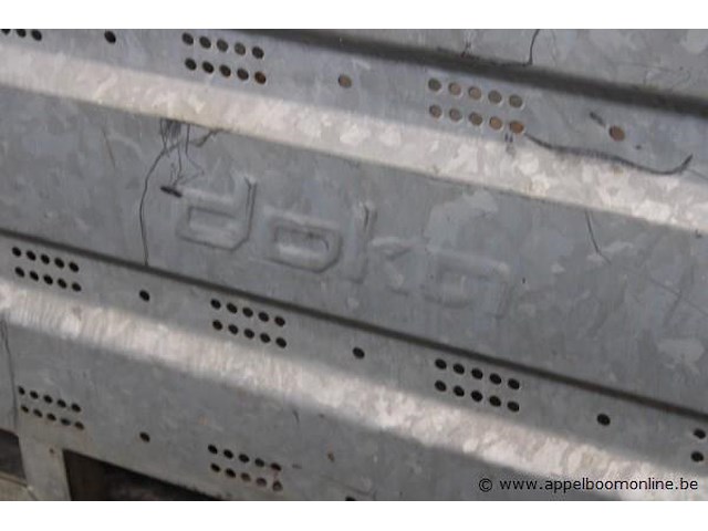 Metalen bak, doka - afbeelding 2 van  2