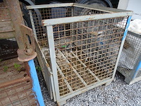 Metalen bak met afneembare deur - afbeelding 1 van  3