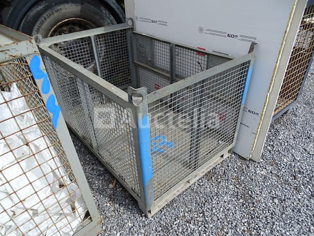 Metalen bak met verwijderbare kraandeur - afbeelding 1 van  4