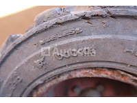 Metalen bak op wielen - afbeelding 1 van  11