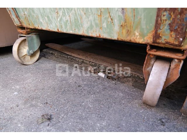 Metalen bak op wielen - afbeelding 4 van  11