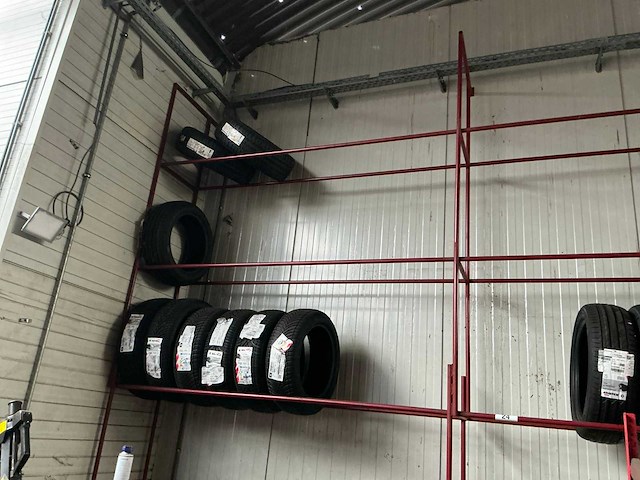Metalen bandenrek - afbeelding 2 van  5