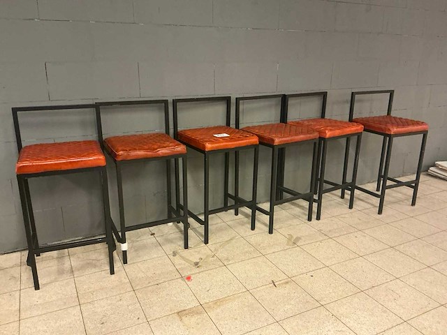 Metalen barkruk (6x) - afbeelding 1 van  3