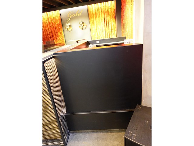 Metalen barmeubel - afbeelding 1 van  2