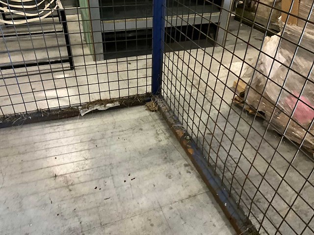 Metalen beschermkooi/veiligheidskooi - afbeelding 5 van  9