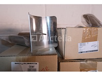 Metalen bevestigingen voor buitenarmaturen - afbeelding 18 van  34