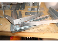 Metalen bevestigingen voor buitenarmaturen - afbeelding 22 van  34