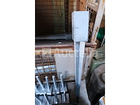 Metalen bevestigingen voor buitenarmaturen - afbeelding 12 van  34