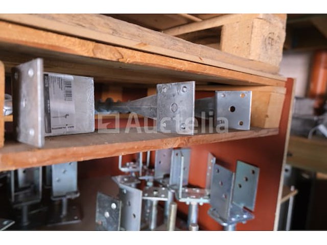 Metalen bevestigingen voor buitenarmaturen - afbeelding 27 van  34