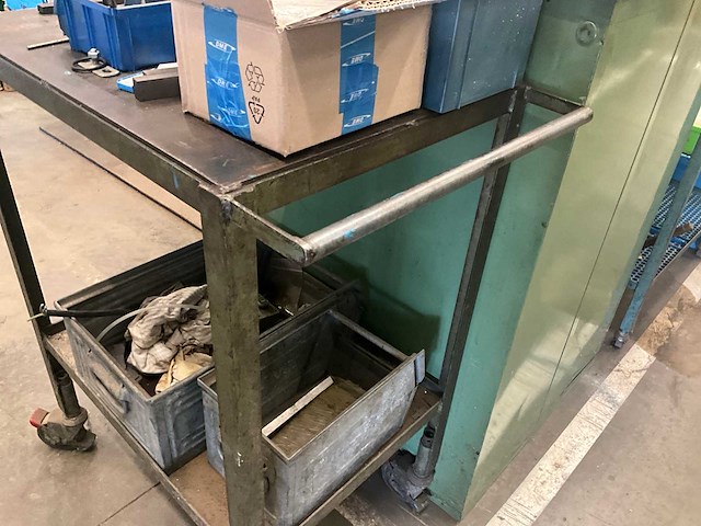 Metalen bijzettafel/werkkar (2x) - afbeelding 3 van  6