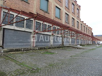 Metalen binnenplaats - afbeelding 4 van  8