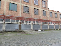 Metalen binnenplaats - afbeelding 7 van  8