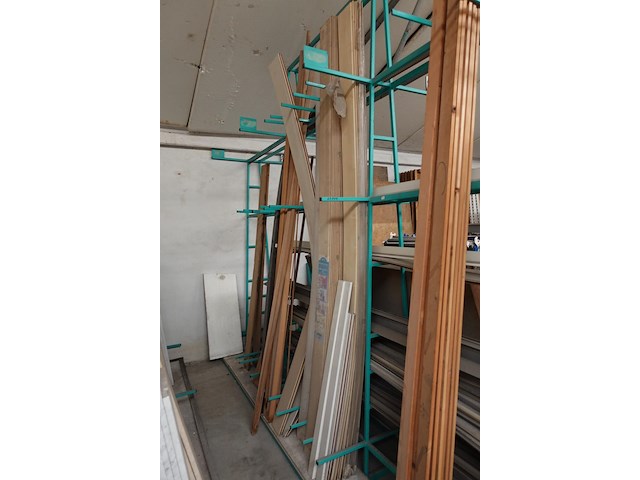 Metalen bok + inhoud hout - afbeelding 3 van  6