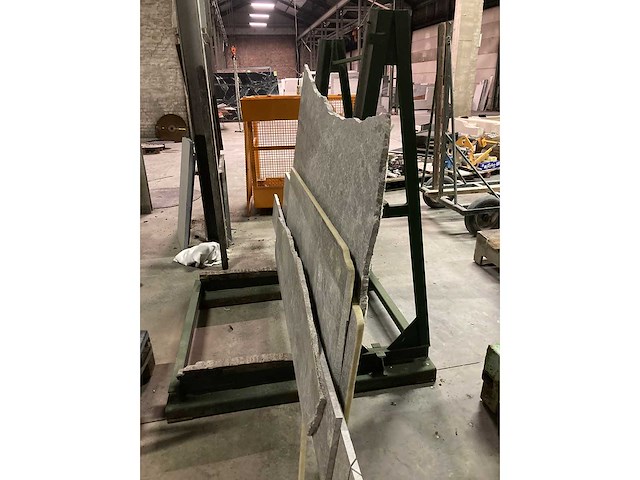 Metalen bok met marmer tandur grey - afbeelding 1 van  4