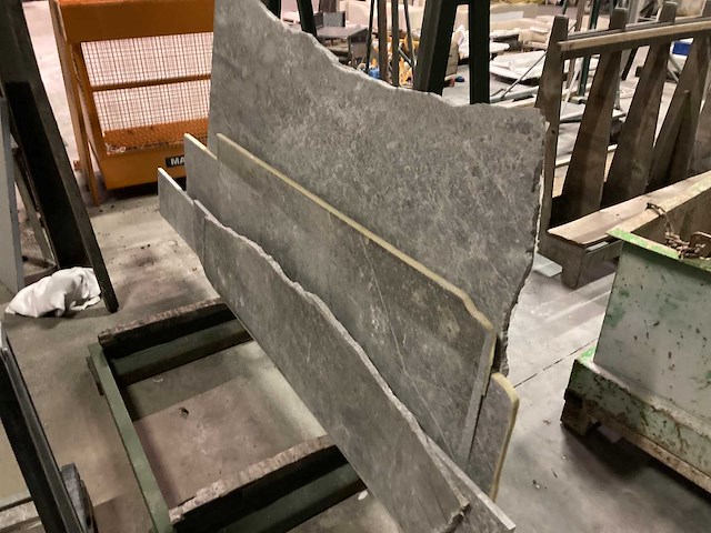 Metalen bok met marmer tandur grey - afbeelding 2 van  4