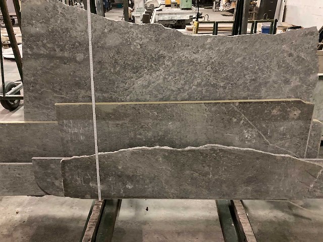 Metalen bok met marmer tandur grey - afbeelding 4 van  4