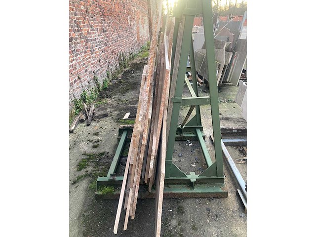 Metalen bokken + materiaal (4x) - afbeelding 3 van  9