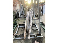 Metalen bokken + materiaal (4x) - afbeelding 5 van  9