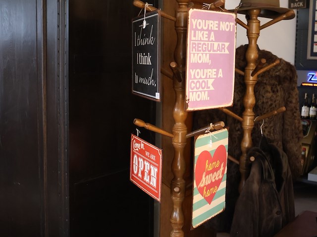 Metalen borden met spreuken - afbeelding 1 van  5