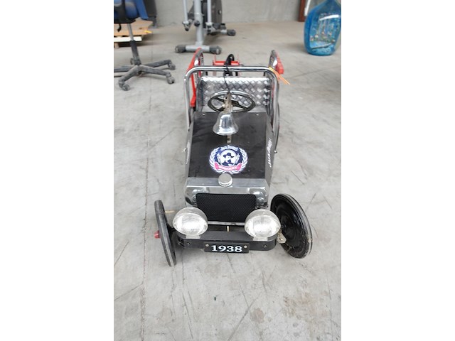 Metalen brandweerwagen jack daniels - afbeelding 2 van  5