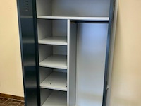 Metalen bureelkast - afbeelding 2 van  2