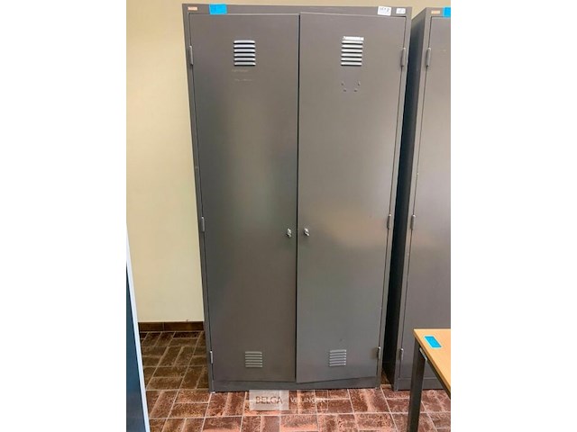 Metalen bureelkast - afbeelding 1 van  2