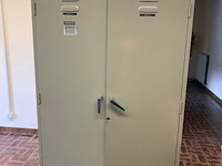 Metalen bureelkast - afbeelding 1 van  2