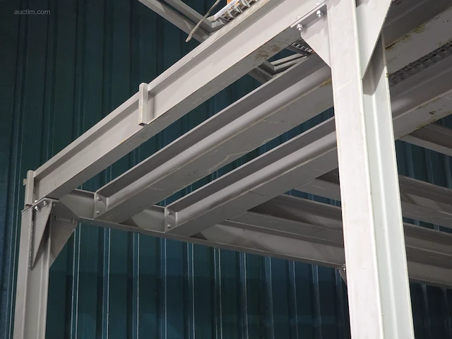 Metalen constructie / gedemonteerde... - afbeelding 6 van  7