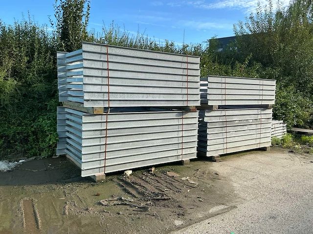 Metalen constructie - afbeelding 1 van  4