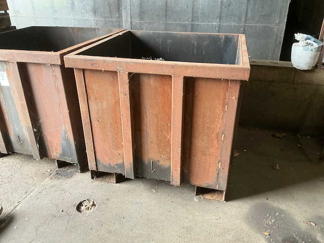 Metalen container voor heftruck (3x) - afbeelding 2 van  4