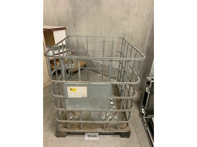 Metalen container - afbeelding 1 van  3