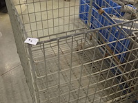 Metalen container - afbeelding 1 van  1