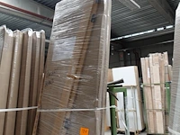 Metalen deurhouder + inhoud - afbeelding 2 van  3