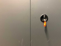 Metalen dossierkast (3x)