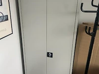 Metalen dossierkast afm 180x80cm