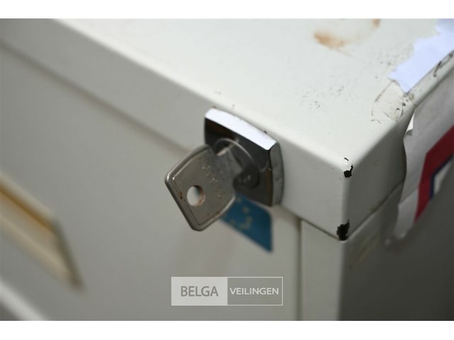 Metalen dossierkast met 3 laden - afbeelding 4 van  5