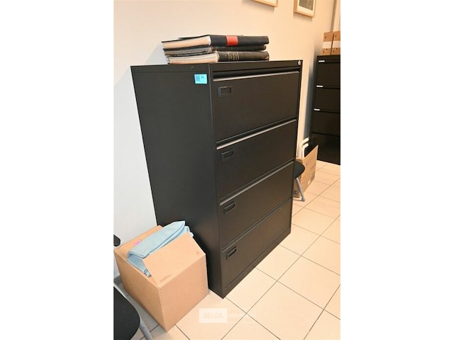 Metalen dossierkast met 4 lades - afbeelding 1 van  3