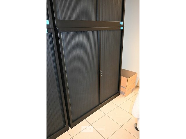 Metalen dossierkast met roldeuren - afbeelding 1 van  5