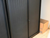 Metalen dossierkast met roldeuren - afbeelding 1 van  5