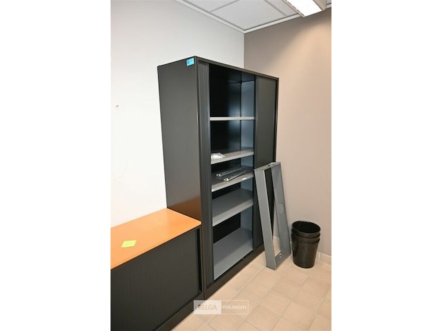 Metalen dossierkast met roldeuren - afbeelding 1 van  4