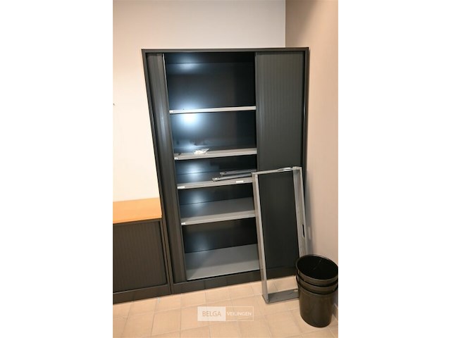 Metalen dossierkast met roldeuren - afbeelding 2 van  4