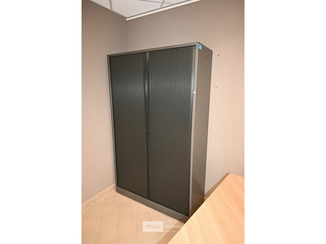 Metalen dossierkast met roldeuren - afbeelding 1 van  4