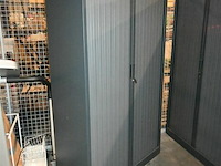 Metalen dossierkast met roldeuren