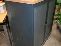 Metalen dossierkast met roldeuren - afbeelding 2 van  4