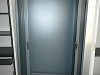 Metalen dossierkast met roldeuren - afbeelding 2 van  3