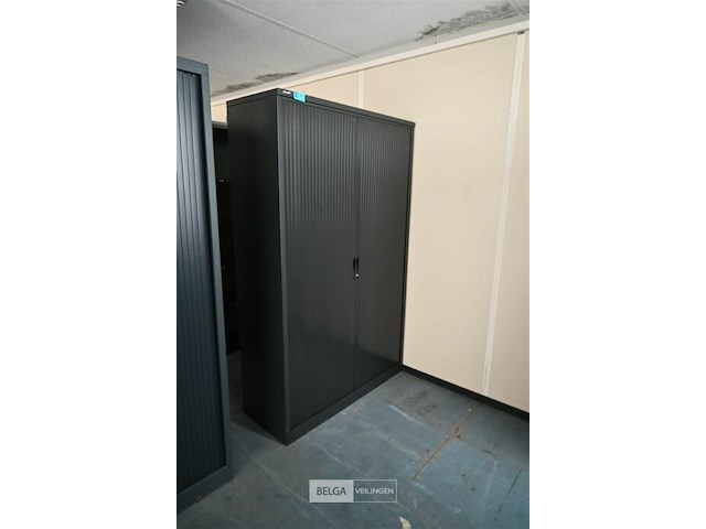 Metalen dossierkast met roldeuren - afbeelding 1 van  4