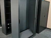 Metalen dossierkast met roldeuren - afbeelding 1 van  4